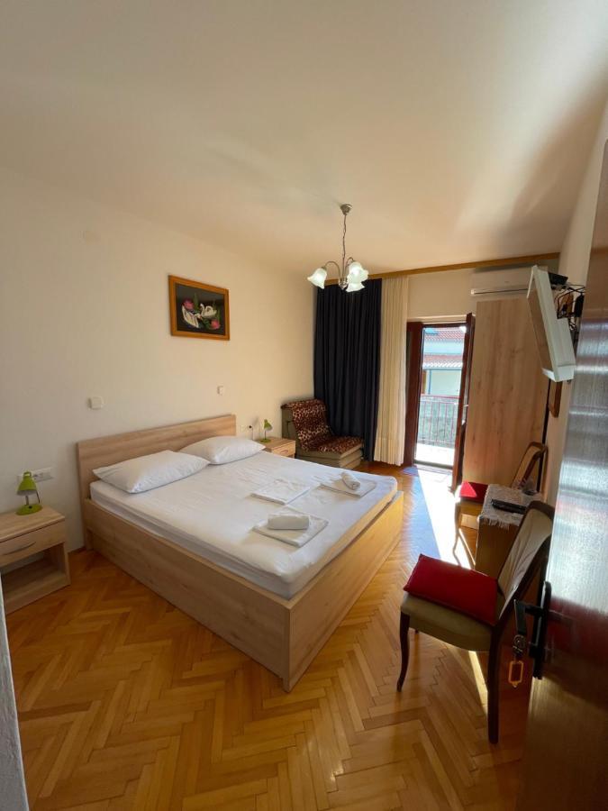 Apartmani Dragica Makarska Bagian luar foto